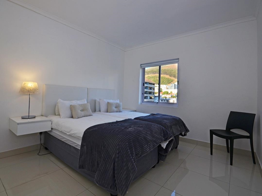 To Let 2 Bedroom Property for Rent in Sea Point Western Cape